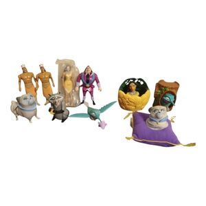 1996 Pocahontas Burger king Toy Lot. This lot includes (10) Toys